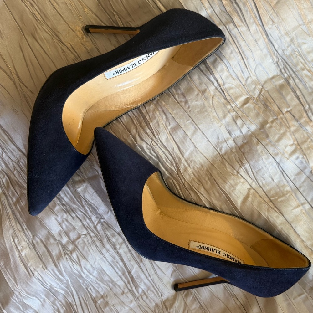 Manolo Blahnik Navy Suede Heels